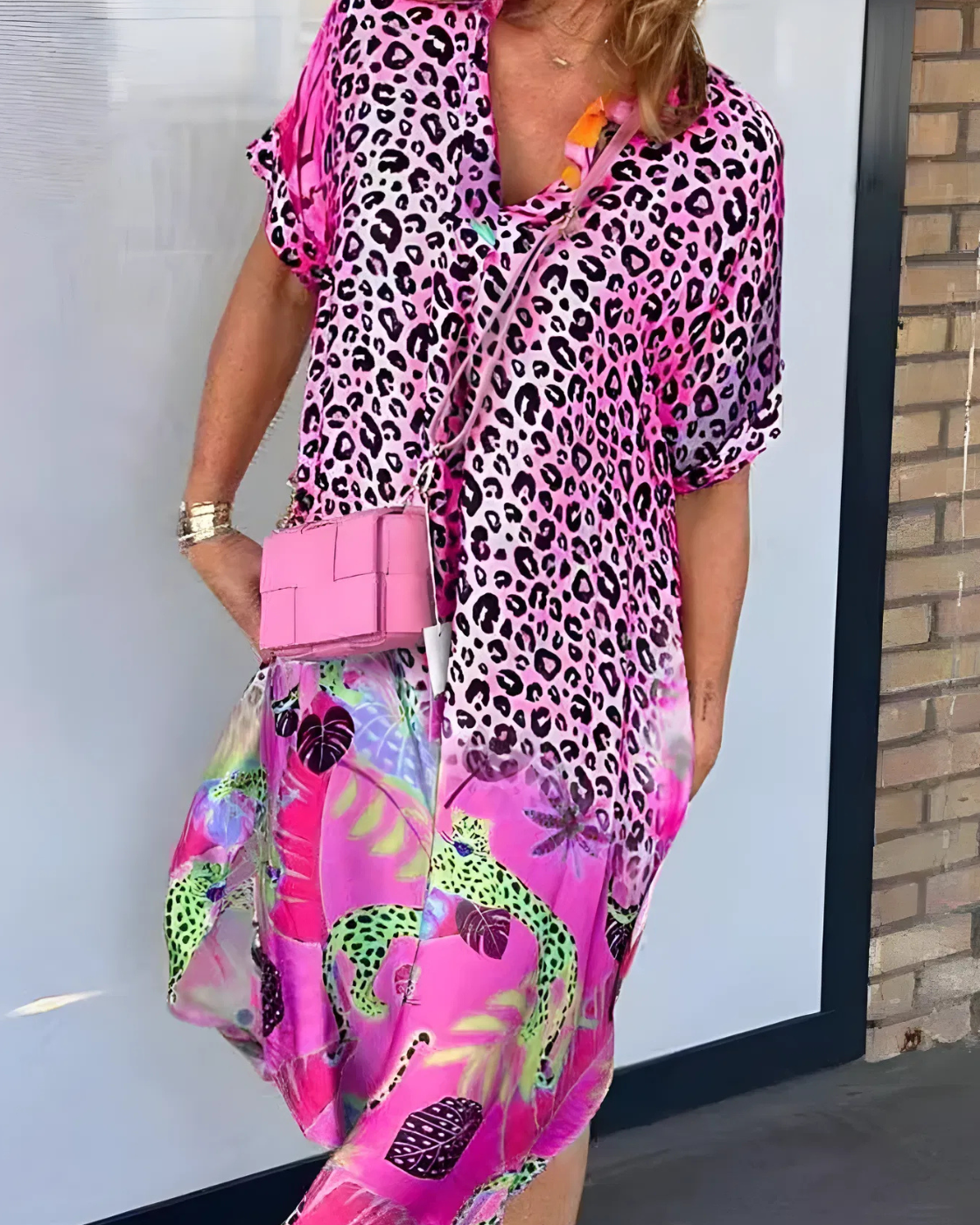 Vestido Yone | Decote em V - Leve e Soltinho (Primavera 2025)